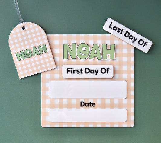 Gingham First/Last Day Board with Bag Tag