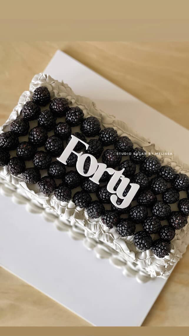 Cake Fropper (flat on cake, no stick)